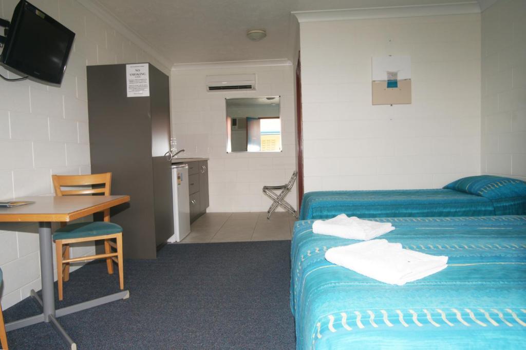 Cedar Lodge Motel Townsville Chambre photo